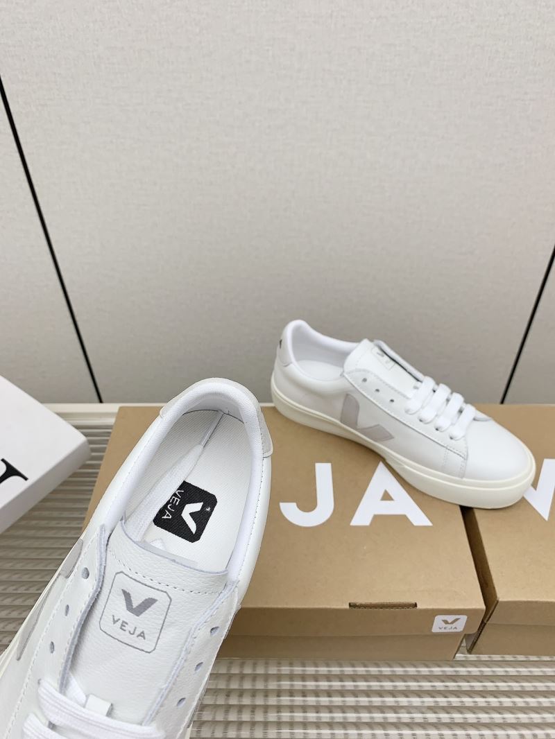 Veja Shoes